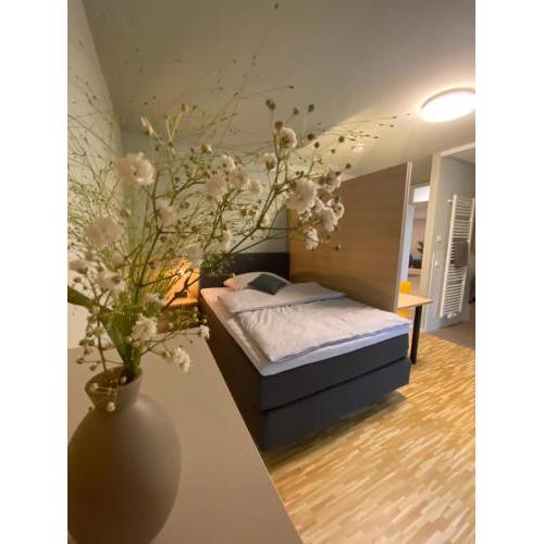 Con4rent Living - Businesszimmer nahe Messe Stuttgart