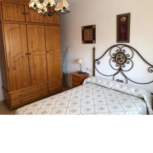 CONFORTABLE APARTAMENTO EN ROQUETAS DE MAR EN PRIMERA LÍNEA DE PLAYA