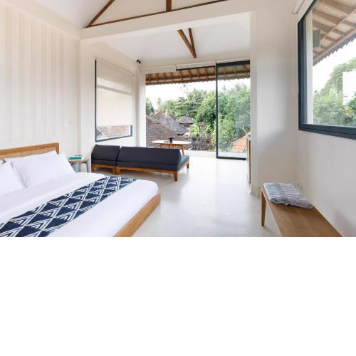 Contemporary Artisanal Studio Apartment in Ubud