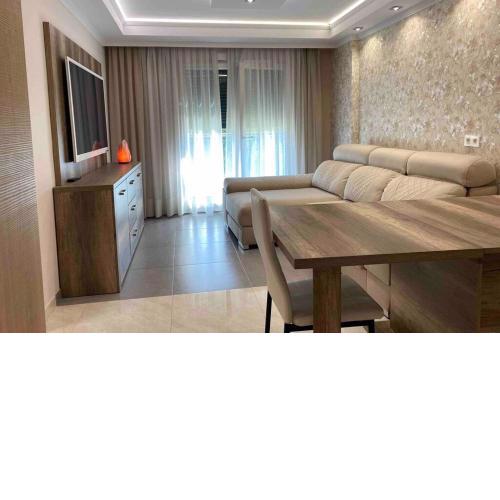 Coqueto apartamento cerca de la playa con parking