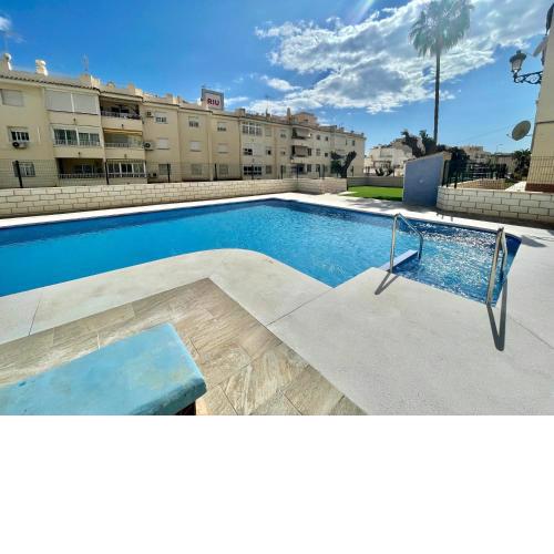 Coqueto apartamento en Nerja junto a la Playa Torrecilla