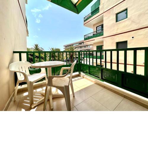 Coqueto estudio bien comunicado, Wifi gratis, a 50 m de la playa en Puerto de la Cruz