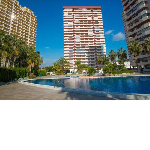 Coral Beach 38C