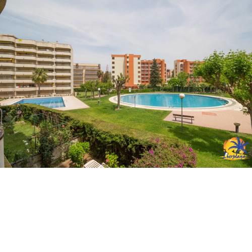 Cordoba 1054