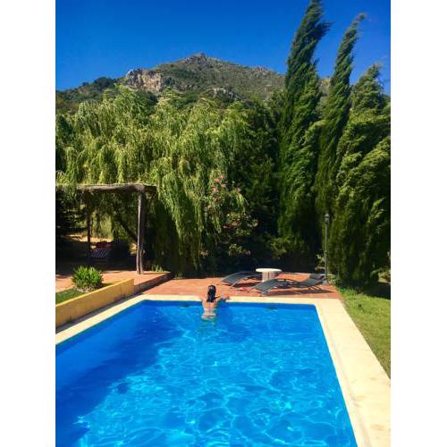 Cortijo Arroyo del Moro