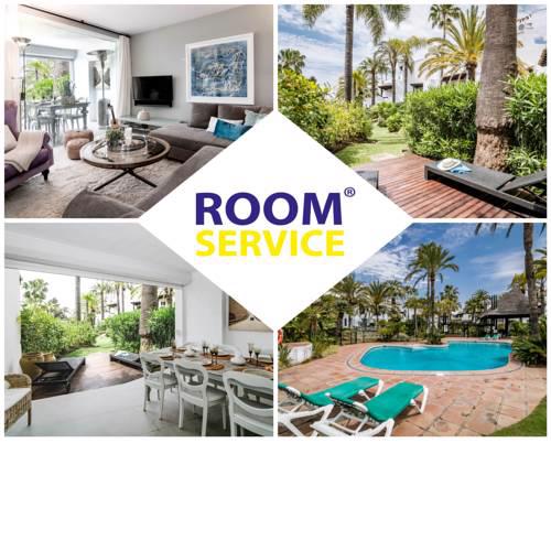 COS-Luxury 3 bedroom frontline beach