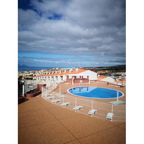 COSTA ADEJE VILLA CANARIA