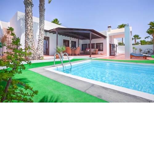 Costa Teguise Villa Sleeps 8 Pool Air Con WiFi