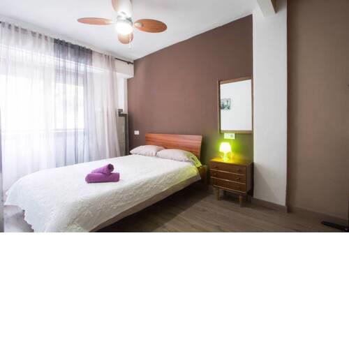 COSY 2 BED APT 250m FROM BEACH WiFi