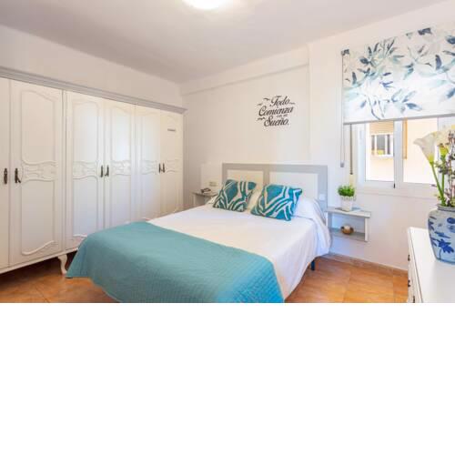 Cosy 2BR Apartment in Fuengirola Centre by Rafleys