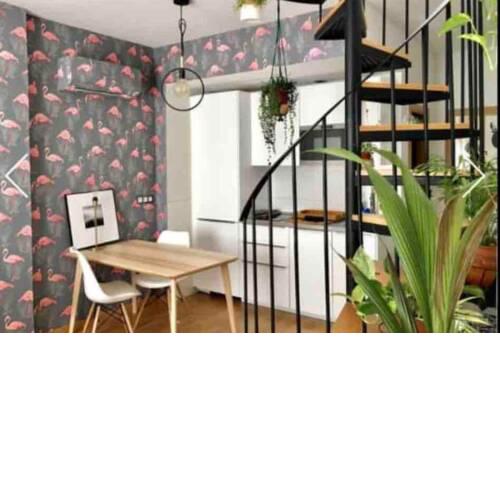 Cosy Apartment , city Centre , parking .