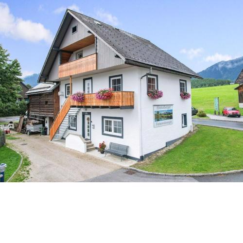Cosy apartment in Bad Mitterndorf with a garden
