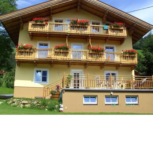 Cosy Apartment in Brixen im Thale with Sauna