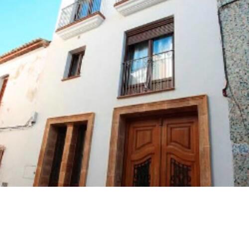 Cosy Apartment in la Yunta with Balcony