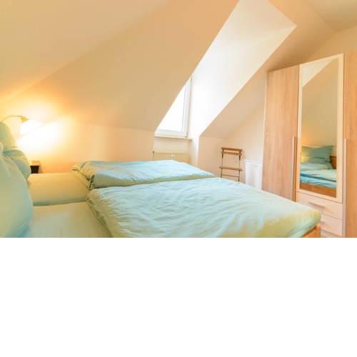 Cosy Apartment, next to public transport