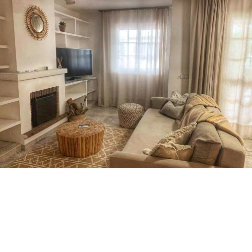 Cosy beach house