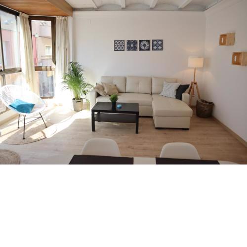 Cosy Flat next to the Beach !
