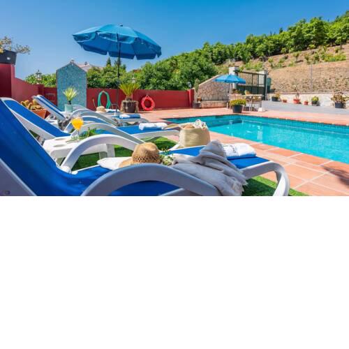 Cosy holiday home all comfort between Frigiliana and Nerja