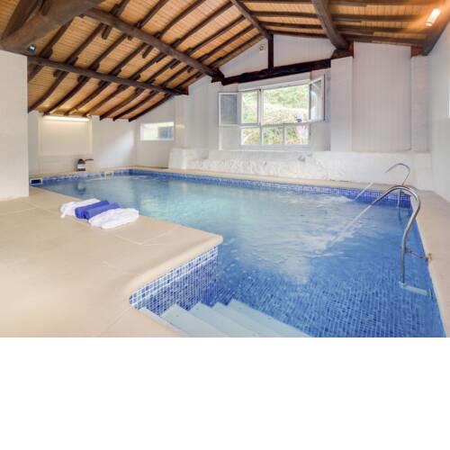 Cosy Holiday Home in Cutiellos with Swimming Pool