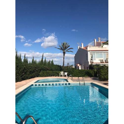 Cosy holiday house La Mata Torrevieja, 5 minute from beach