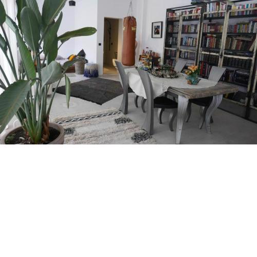 Cosy Loft 10 Min von Würzburg für Singles, Paare, Weinliebhaber, Radfahrer oder Wanderer