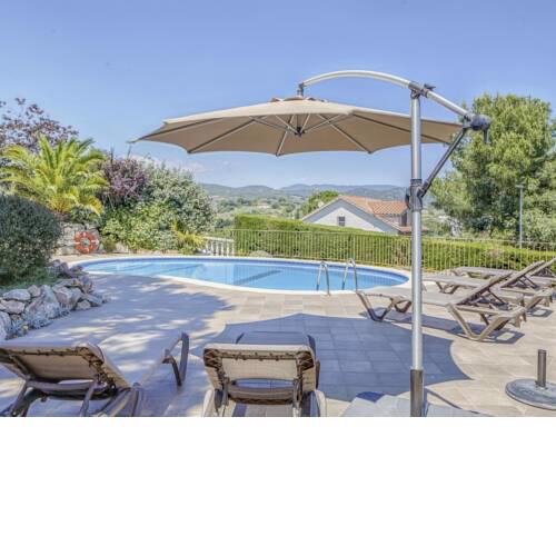 Cosy Villa in Arenys de Mar with Swimming Pool