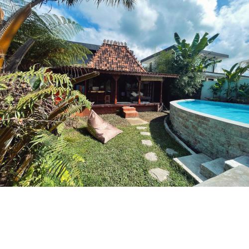 Cottage in Sidemen - Private pool & Ricefield view