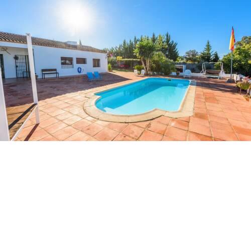 Country house for eight people twelve km north of Ronda