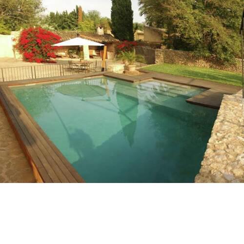 Country house from the 15th century restored with roof terrace and private pool