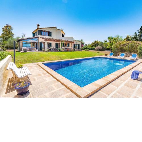 Country house with private pool