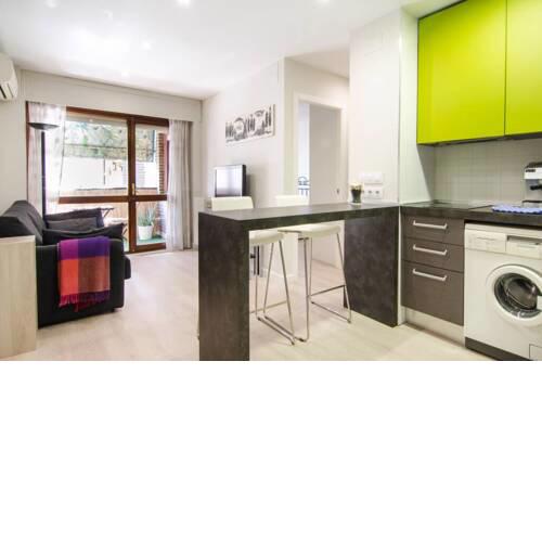 Cozy 1BD Well located Apt with TERRACE