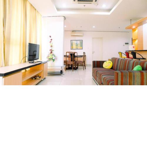 Cozy 2 bed apartment at Graha Cempaka Mas Jakarta Pusat/Central