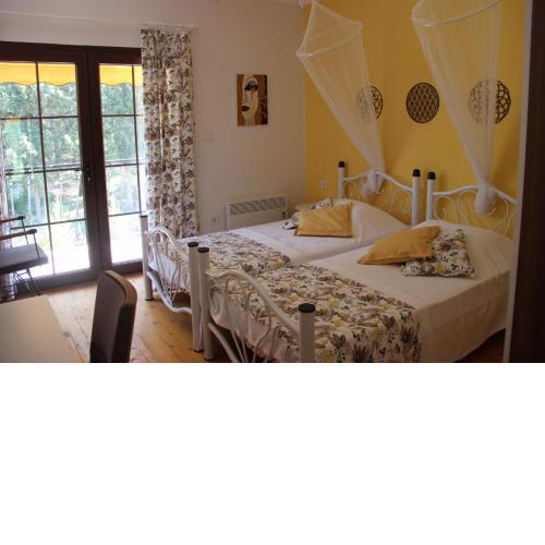 Cozy Apart Surrounded by Nature in Kusadasi