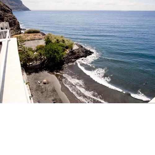 Cozy Apartment Beach and Mountain