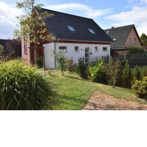 Cozy Apartment in Borgerende-Rethwisch with Garden