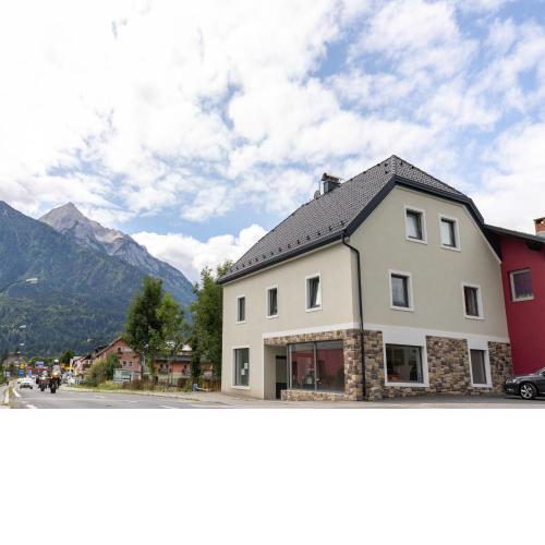 Cozy apartment in Carinthia in a charming area