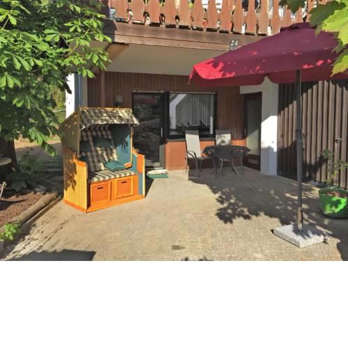 Cozy Apartment in Ellar with Garden