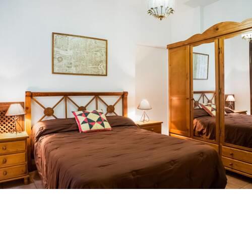 Cozy Apartment in Granada near Ski area with terrace