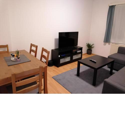 Cozy Apartment in Graz City (for singles/couples)