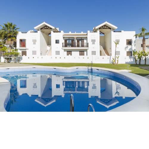 Cozy Apartment in La Alcaidesa with Swimming Pool