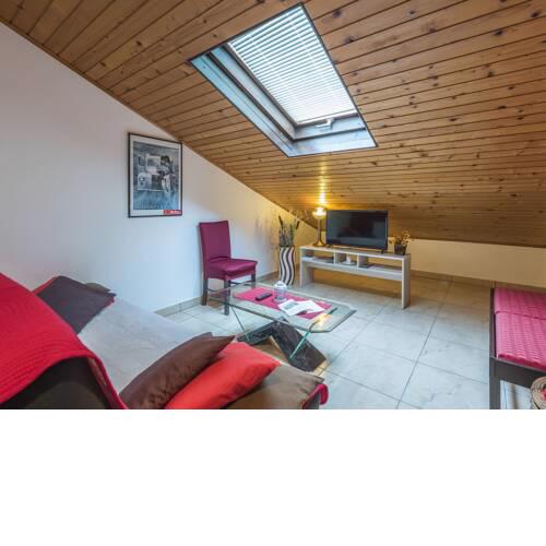 Cozy Apartment in Porec Croatia with Garden