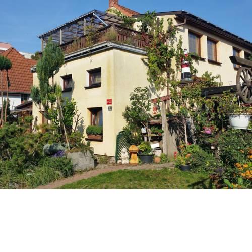 Cozy apartment in Wismar Mecklenburg with Garden