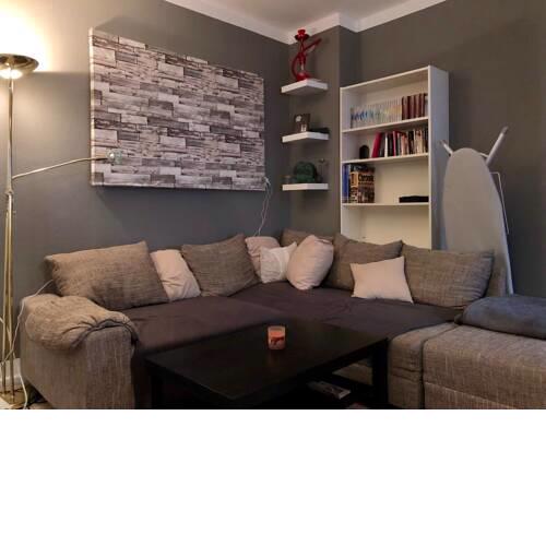 Cozy Apartment near Exhibition Center