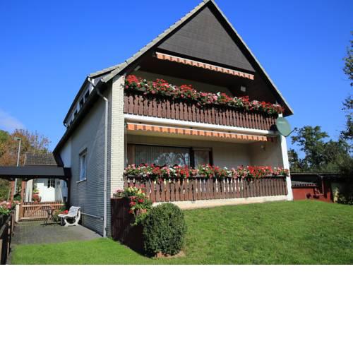 Cozy Apartment near Forest in Hullersen