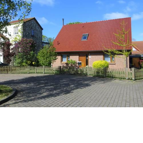 Cozy Apartment near Sea in Kuhlungsborn