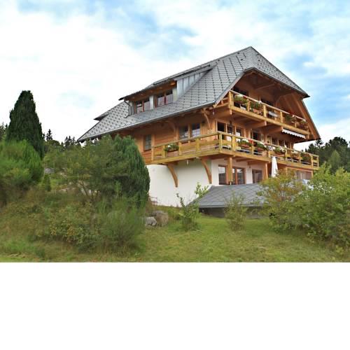 Cozy Apartment near Ski Area in Urberg