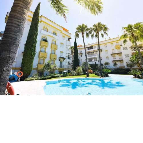 Cozy Apartment On The Golden Mile, Marbella!