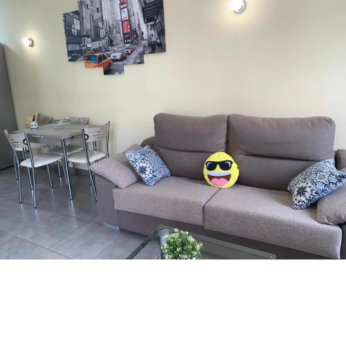 Cozy apartment Playa Las Vistas. Free Wifi.