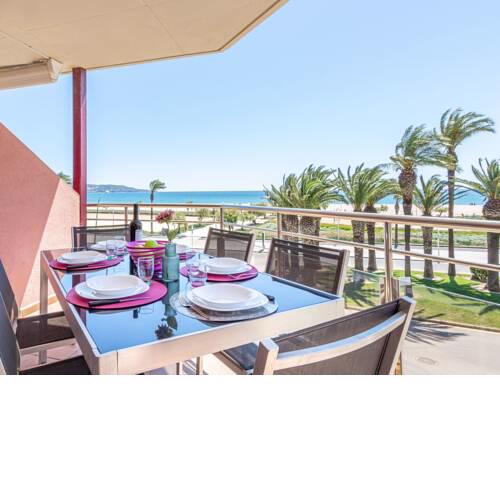 Cozy Apartment with Communal Pool in Empuriabrava Spain