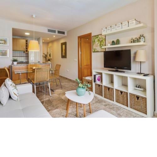 Cozy apartment with parking and pool in Mijas